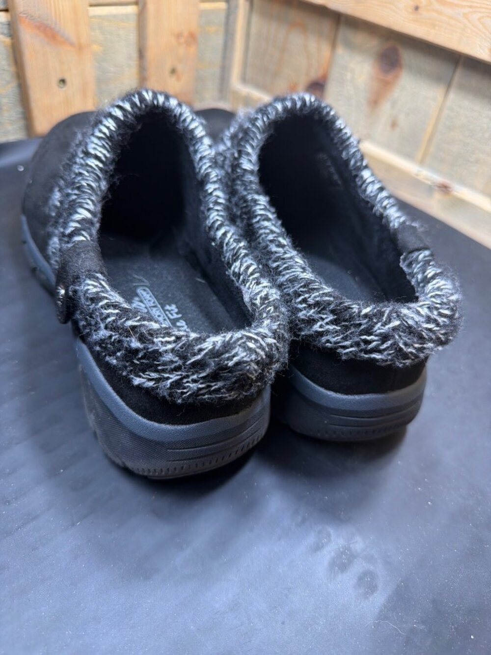 Skechers Womens 11 W Wide Black Slip On Mule Knit Sweater Collar Clogs 167263W - Picture 6 of 9